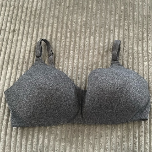 40DDD TORRID Curve Heather Grey 360 Back Smoothing Wire-free Everyday Bra - Picture 1 of 4